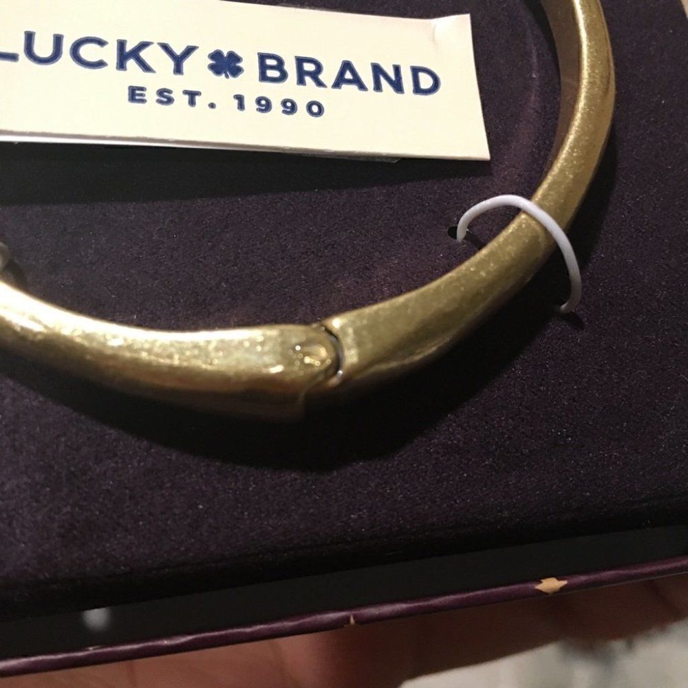 Lucky Brand Golden Cuff White Stone - Picture 4 of 8